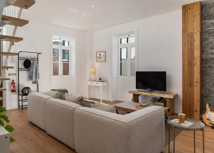 Casa vacanze Traditional House Cozy 3-bedroom House