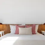Semesterbostad Traditional House Cozy 3-bedroom House *