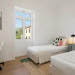 Traditional House Cozy 3-bedroom House Funchal (Madeira)