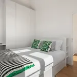 Semesterbostad Traditional House Cozy 3-bedroom House