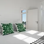Traditional House Cozy 3-bedroom House